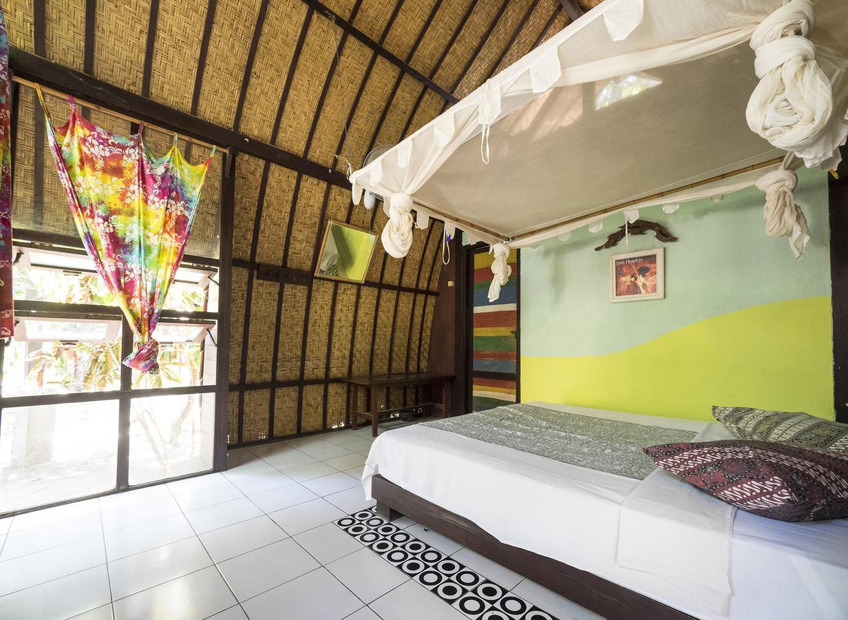 Woodstock Gili - Garden And Bungalows Hotel Gili Trawangan Exterior photo