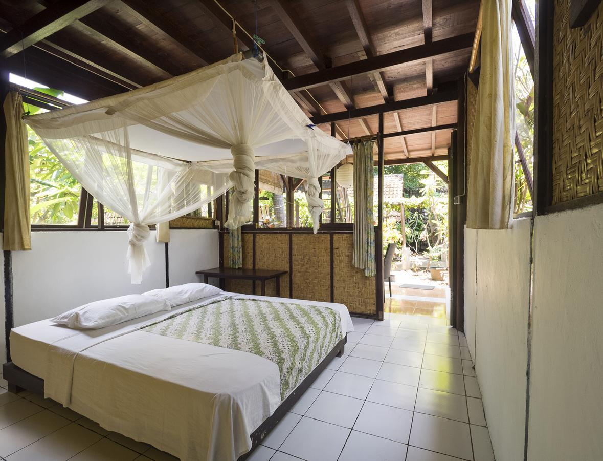 Woodstock Gili - Garden And Bungalows Hotel Gili Trawangan Exterior photo